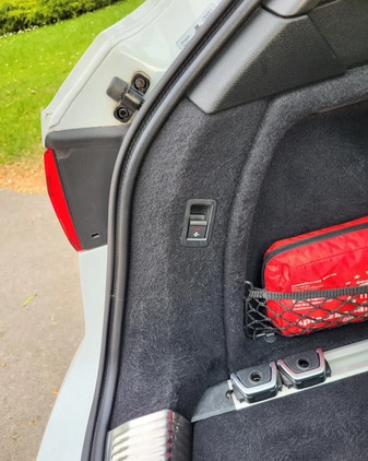 Audi A4 cena 81900 przebieg: 195000, rok produkcji 2016 z Ziębice małe 379